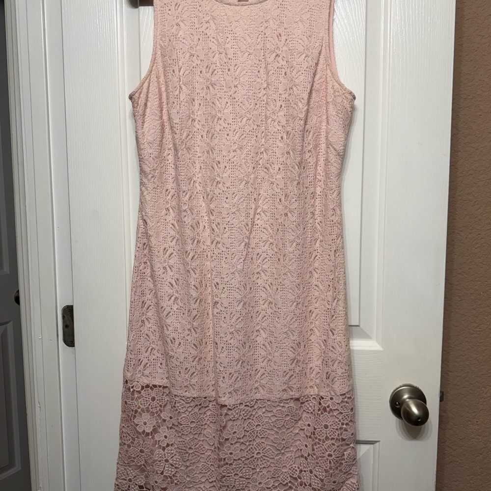 Elegant Lace Sleeveless Dress - Pink